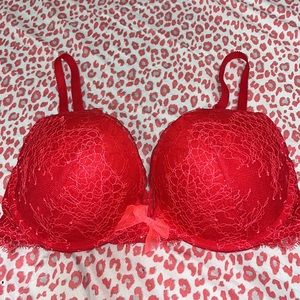 Victoria’s Secret Push Up Bra